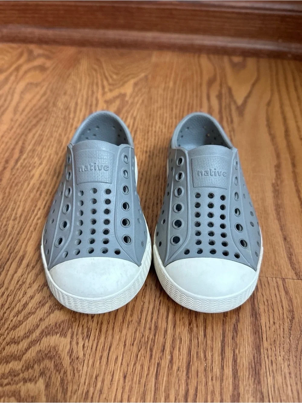 Native Jefferson Shoes Kids C7 Gray Slip-On